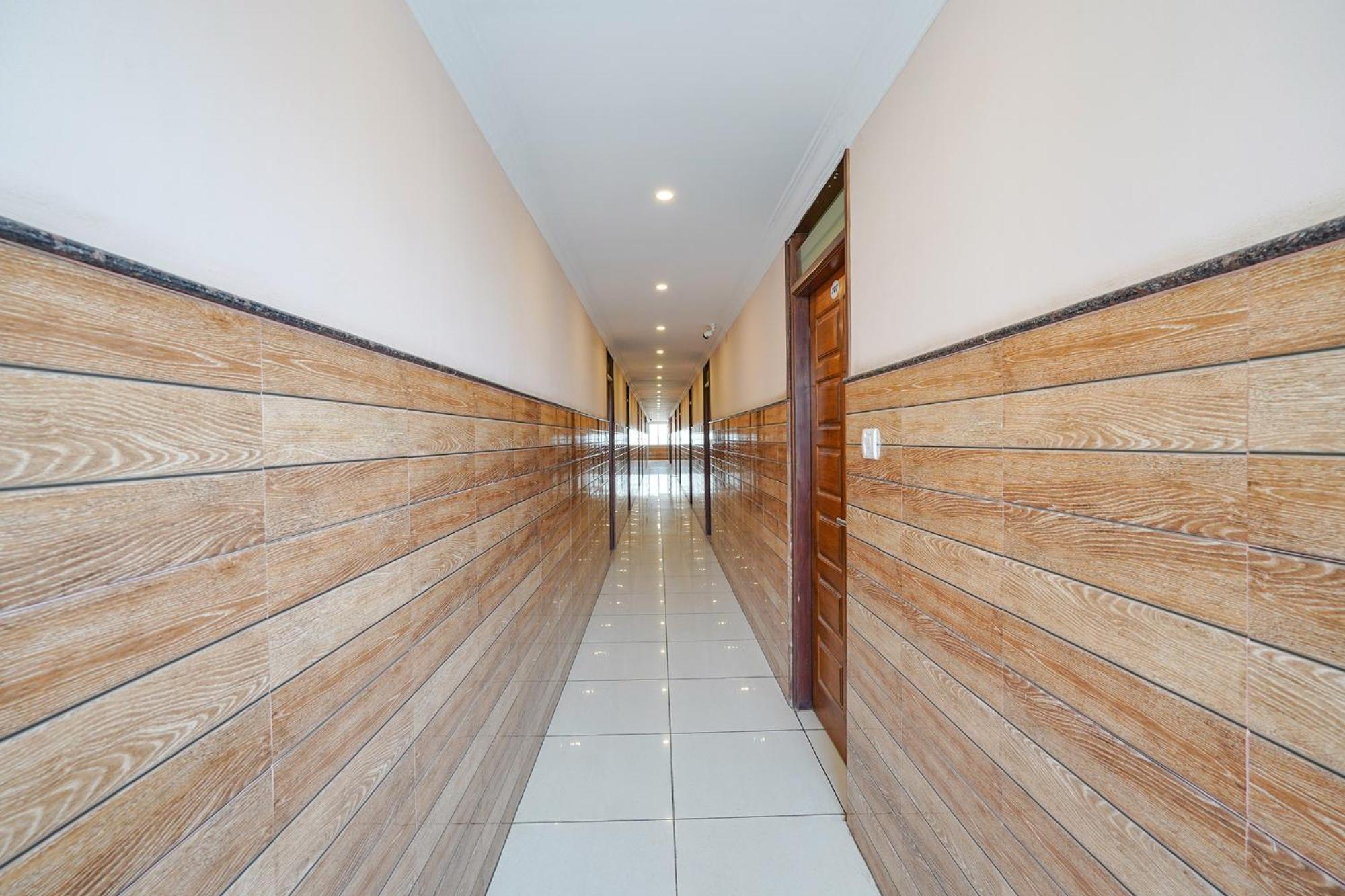 העיר בנגלור Fabhotel Bns Comforts מראה חיצוני תמונה