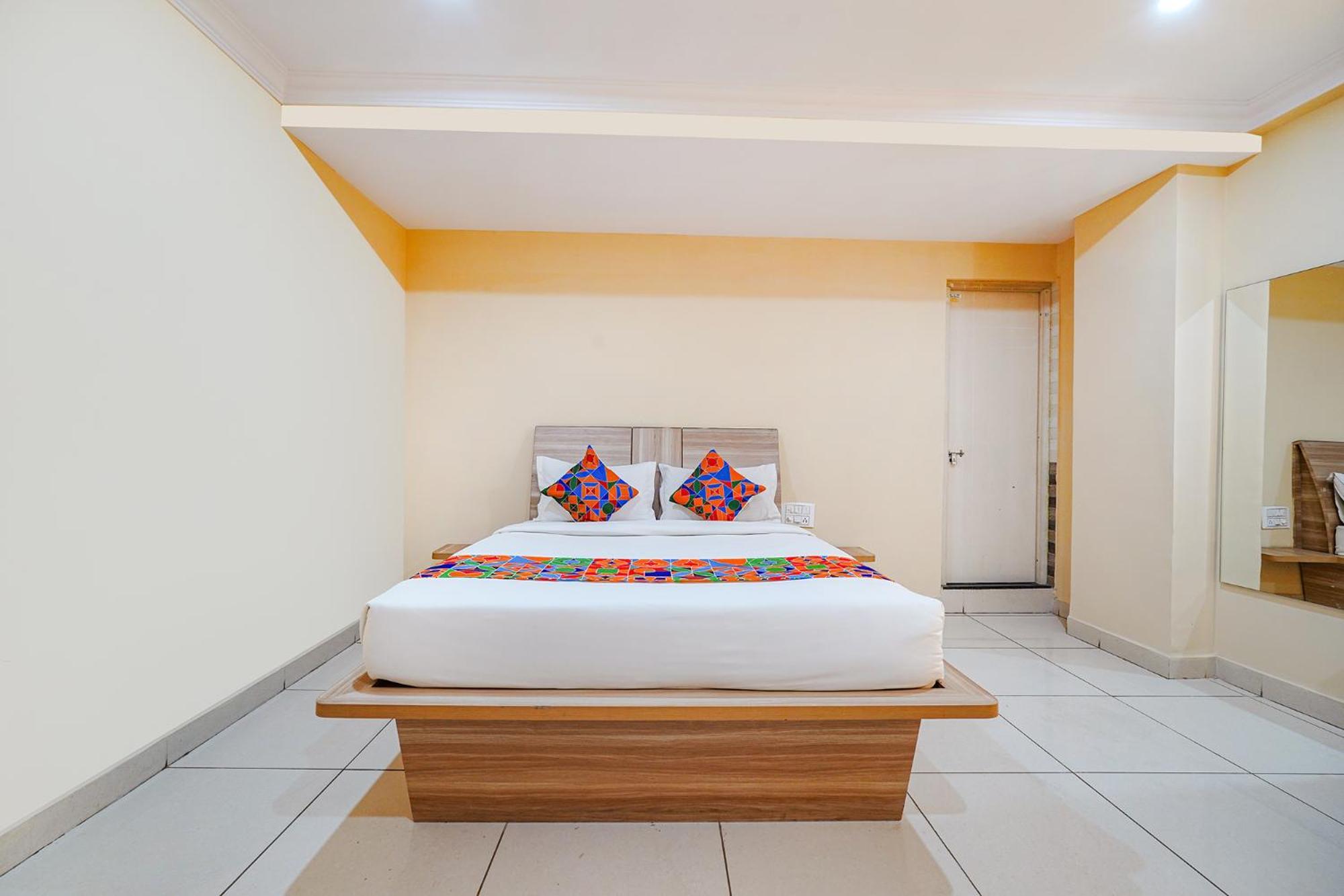 העיר בנגלור Fabhotel Bns Comforts מראה חיצוני תמונה